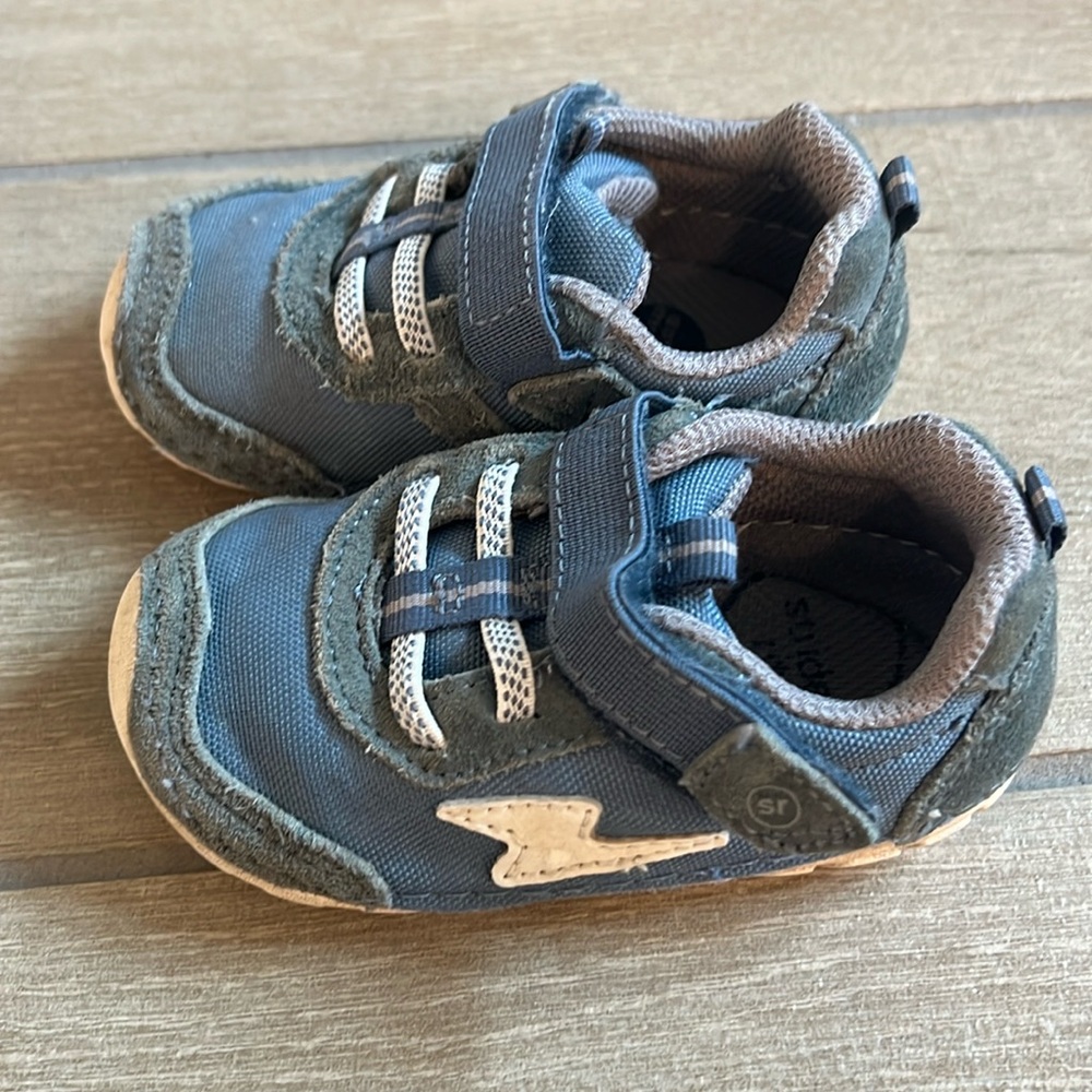 Stride Rite sneaker size 5